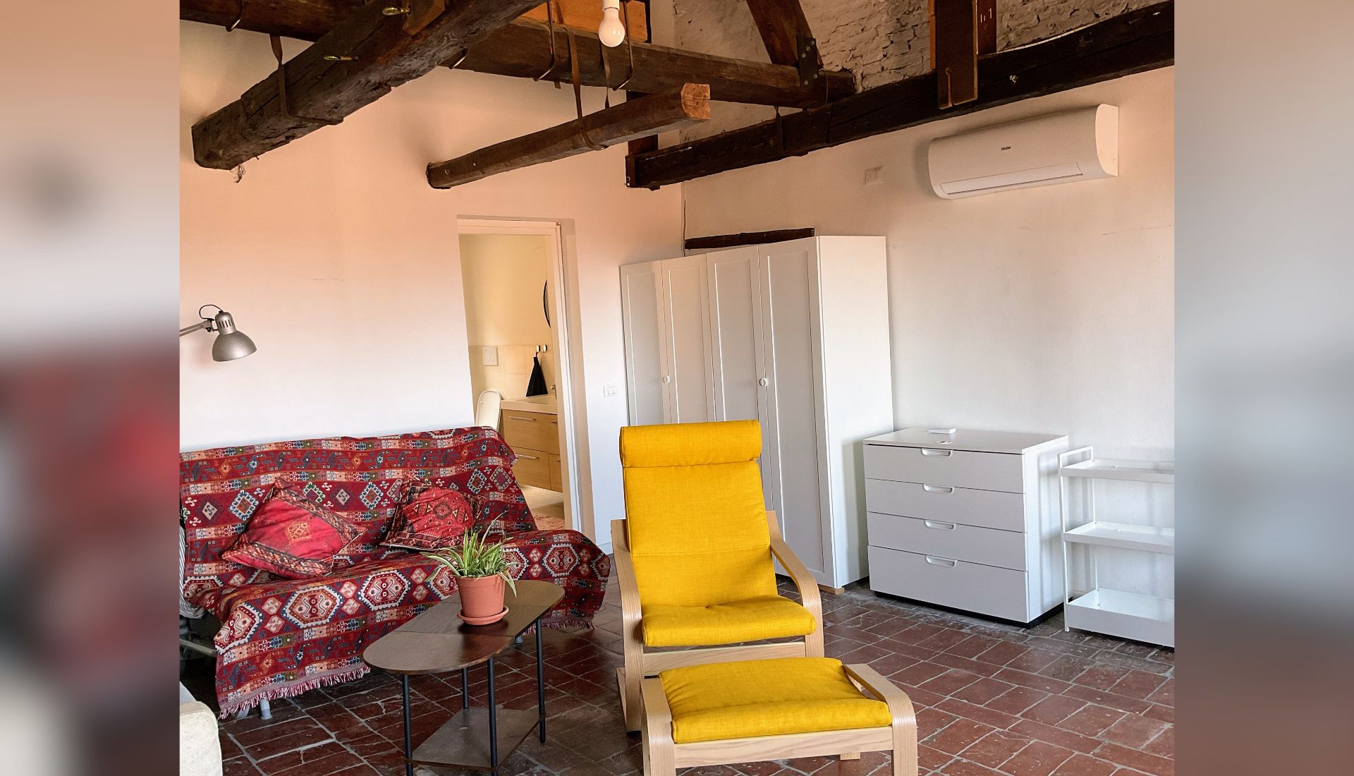 6Skyline yellow couch Extra
